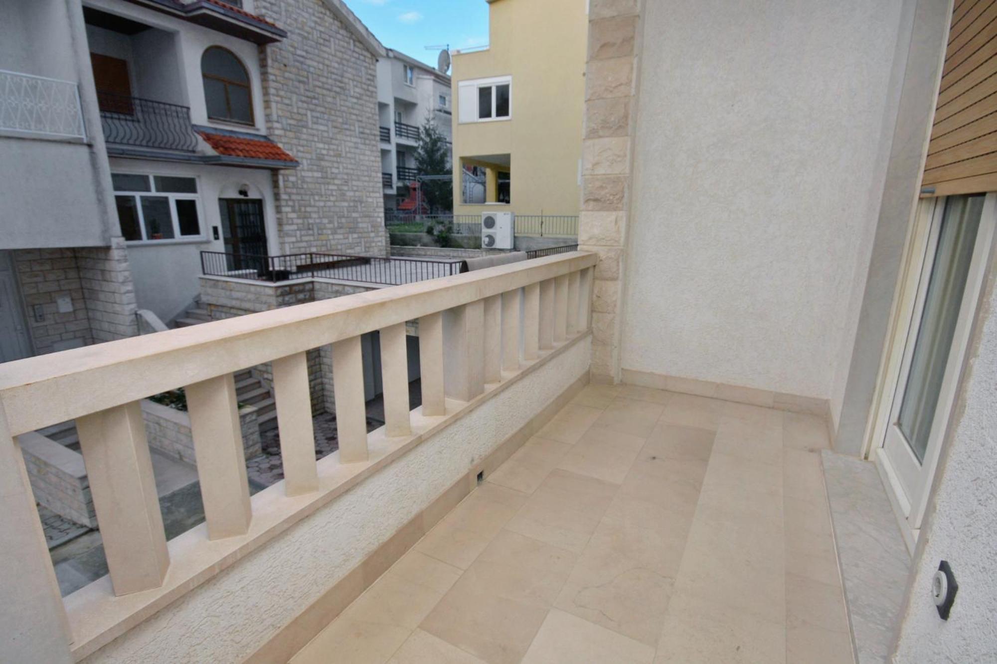 Apartments By The Sea Duce, Omis - 5973 Esterno foto