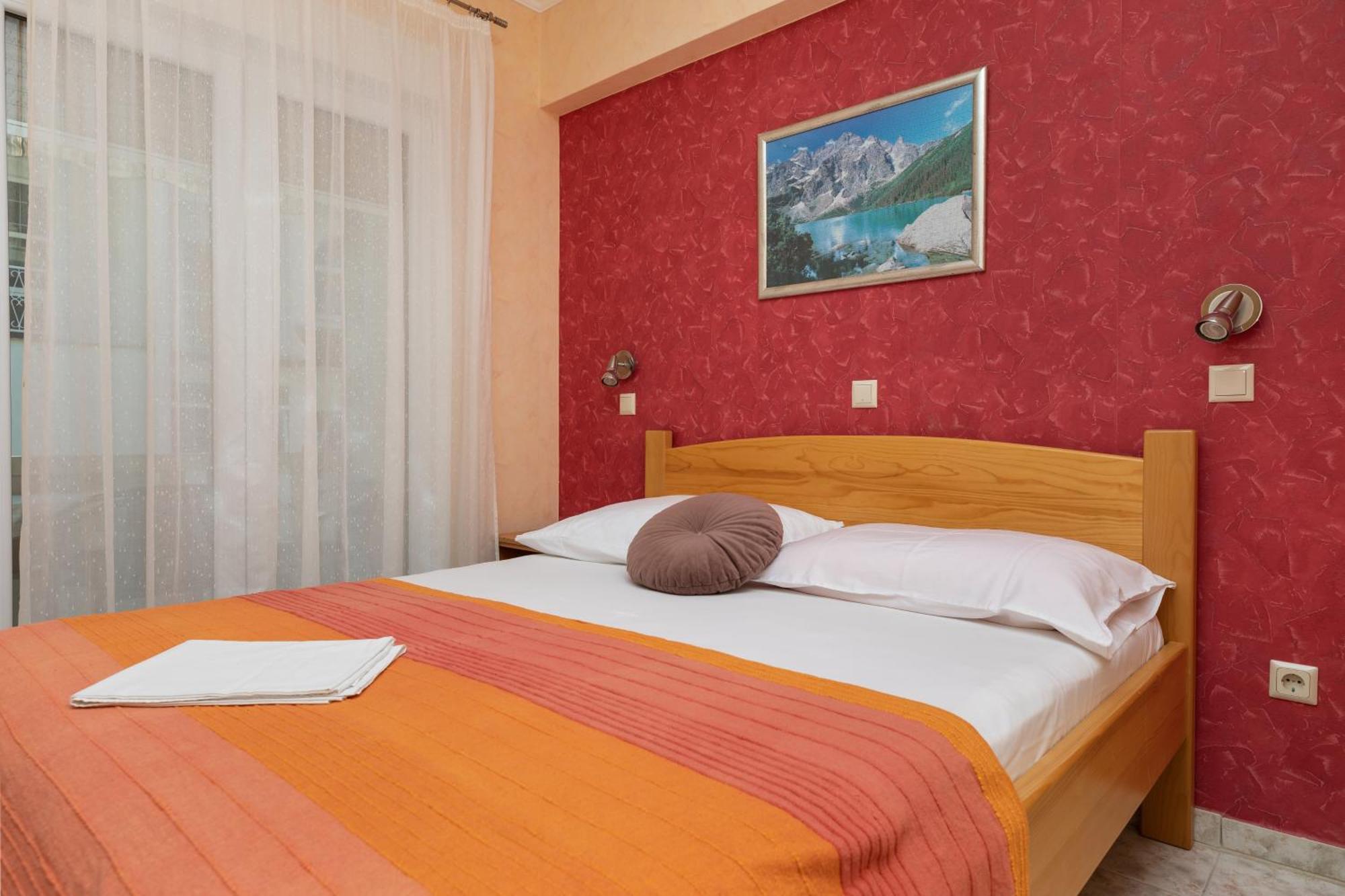 Apartments By The Sea Duce, Omis - 5973 Esterno foto